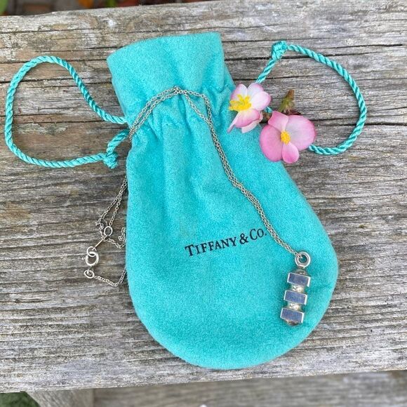 Tiffany & Co. Paloma Picasso Sterling Silver Groove Necklace. Rare/Retired. EUC! - Picture 1 of 12